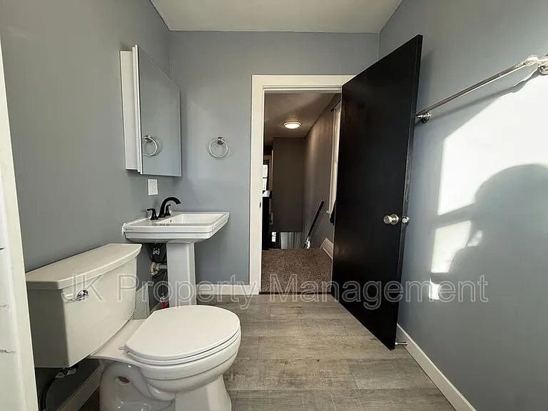 1512 3rd Ave N — Photo 34