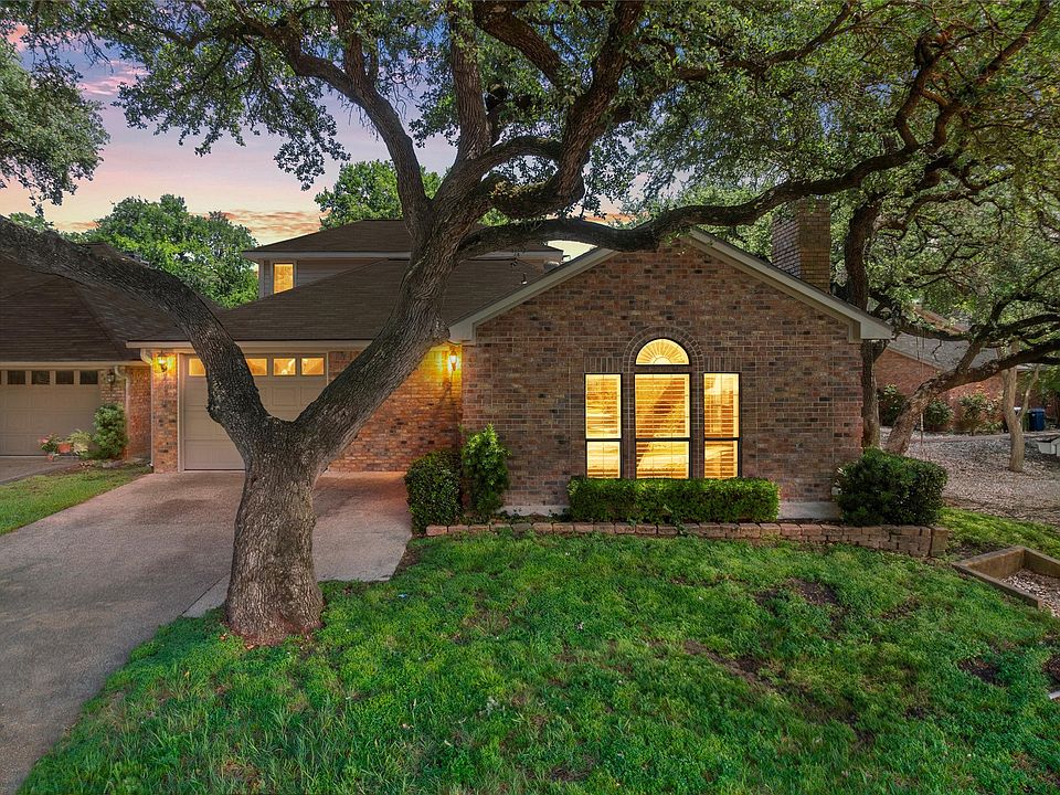 1st image of 312 Tree Grove Cir