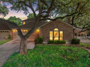 312 Tree Grove Cir, Woodway, TX 76712