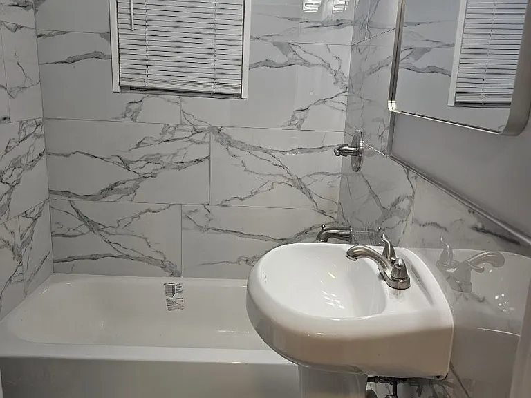 215 Elbridge St #2 — Photo 12