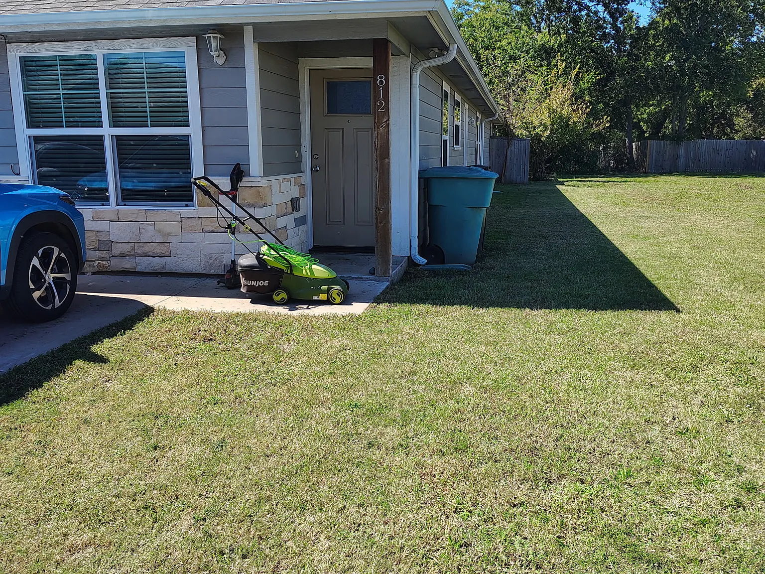 3 bed, 1254 sqft, $1,400 — Photo 1