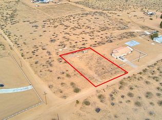 15726 Japatul Rd, Apple Valley, CA 92307