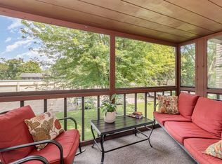 6315 York Ave S APT 202, Edina, MN 55435