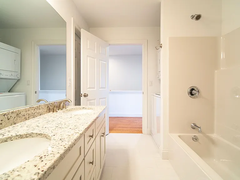 10 Fort Hill Rd — Photo 16