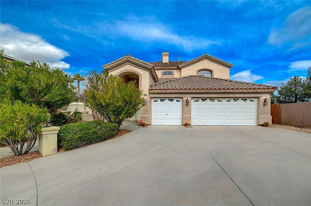 4 bed, 3.5 bath, 3578 sqft, $4,540 — Photo 1