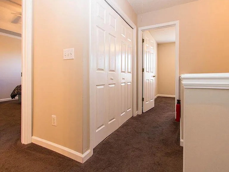 5653 Riverside Walk Dr — Photo 20