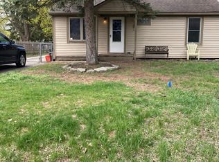 4123 Branch Rd, Flint, MI 48506