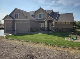 8291 Foothill Rd, Middleton, ID 83644