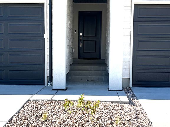 2nd image of 294 E Glencoe Dr
