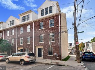452 Dupont St, Philadelphia, PA 19128