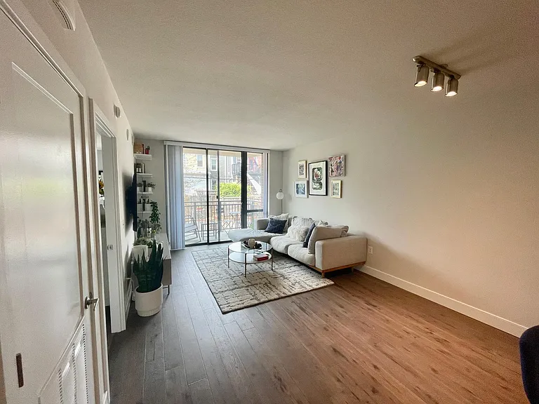 50 Florida Ave NE #311 — Photo 8