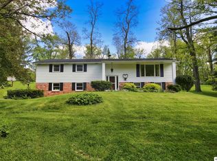 11810 Woodview Ln, Fredericktown, OH 43019