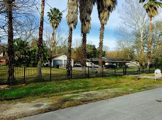 5847 Glen Grove St, Humble, TX 77396