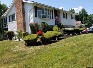 113 E Palmer Ave, Schenectady, NY 12303