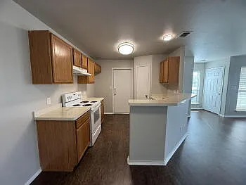 2744 FM 1044 — Photo 10