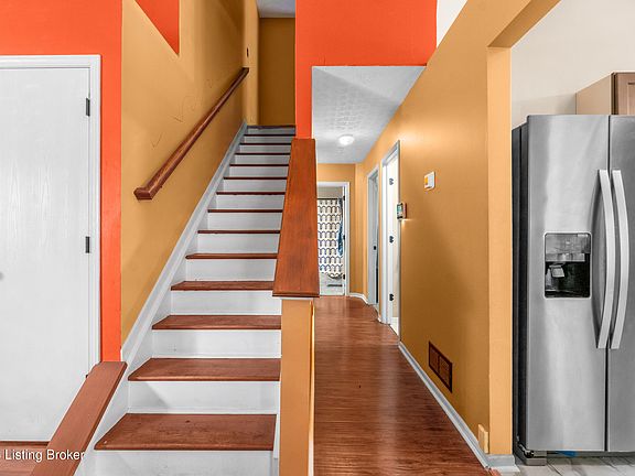 5th image of 6617 Brook Bend Way