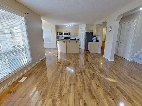 5th image of 7376 Singer Way NW