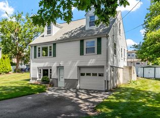 14 Meade Rd, Waltham, MA 02451