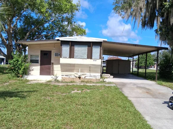 4747 Rollins St, Zephyrhills, FL 33542