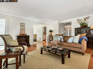 137 Cypress Point Way, Moraga, CA 94556