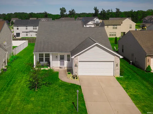 4427 Chapin Ln, New Haven, IN 46774