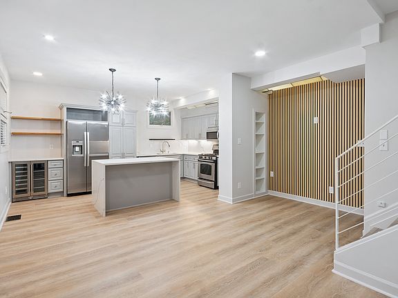 5th image of 751 Piedmont Ave NE APT 1
