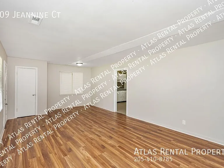 709 Jeannine Ct — Photo 7