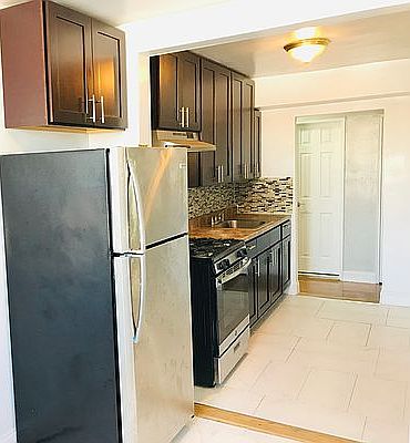 3rd image of 873 Saint Johns Pl #7A