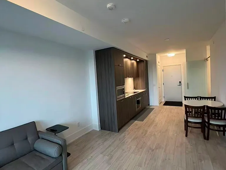 115 Denison Ave #609 — Photo 23