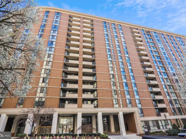 4620 N Park 1604 #E, Chevy Chase, MD 20815