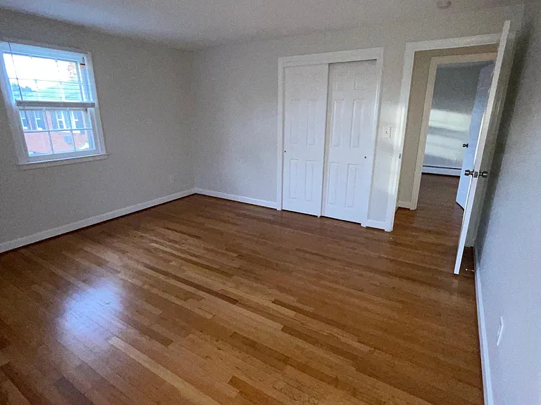 72 Charter Oak St #B — Photo 6