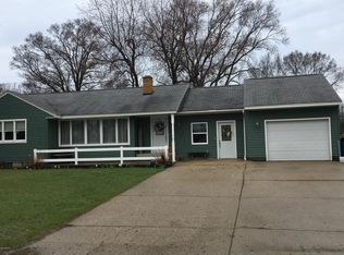 2864 Grant Hwy, Manistee, MI 49660