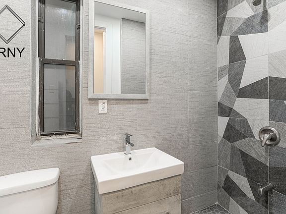 4th image of 2316 Bedford Ave #1D