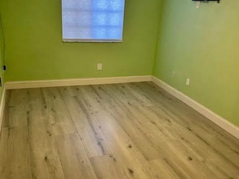 1305 Lucaya Dr — Photo 8
