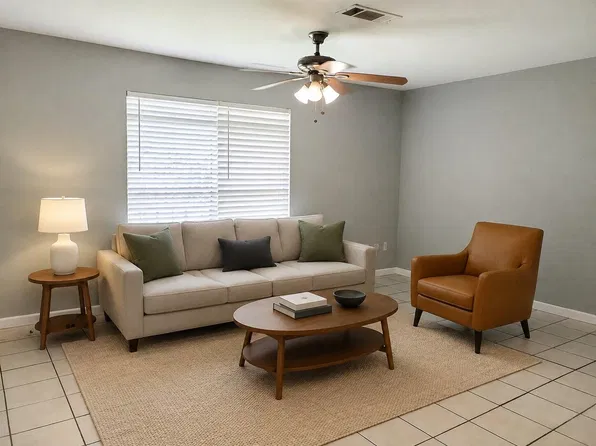 3020 Sagebrush Dr, Houston, TX 77093