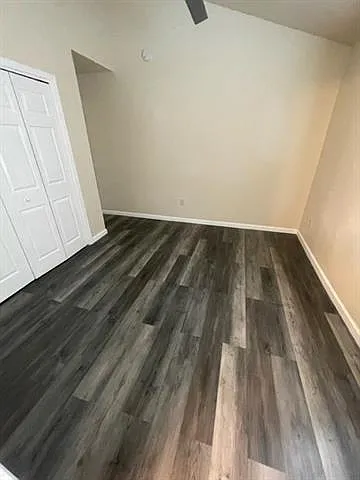3017 Pine St — Photo 10