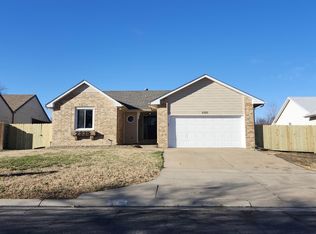 2335 S Cypress St, Wichita, KS 67207