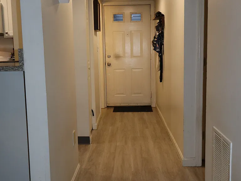 611 Nassau Dr — Photo 13