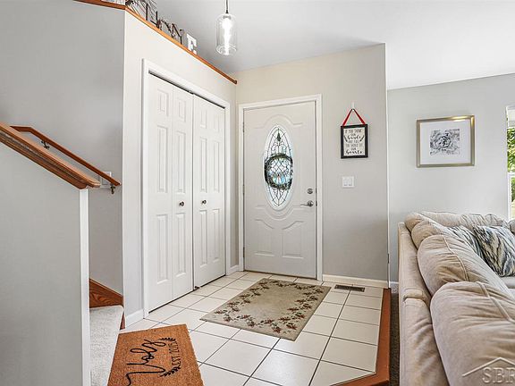 5th image of 2974 Churchhill Ln