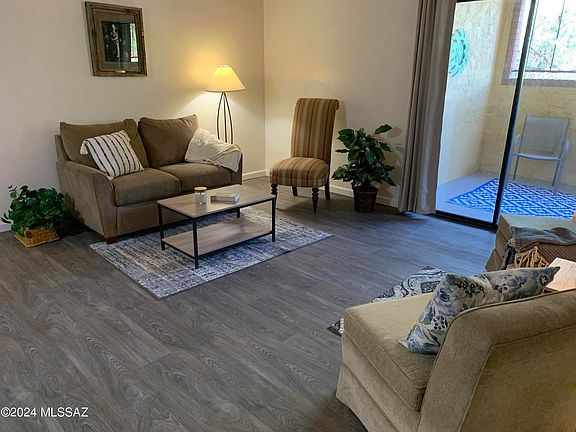3rd image of 451 W Yucca Ct #216