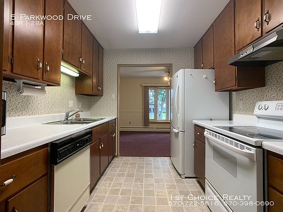 4th image of 5 Parkwood Dr