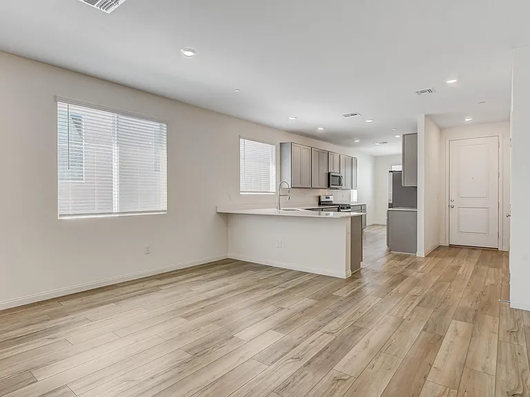 10171 Handline Chute St — Photo 16