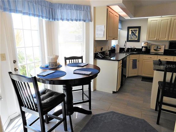5th image of 748 Harrington Lake Dr N #116