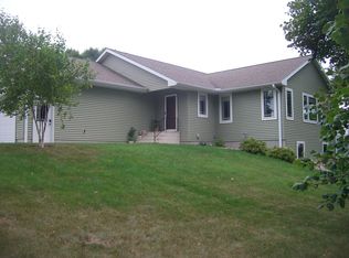 2406 24th St, Emmetsburg, IA 50536