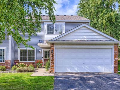 2033 Gresham Ave N, Oakdale, MN, 55128