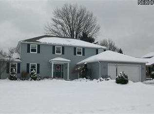 6577 Elmdale Rd, Middleburg Heights, OH 44130