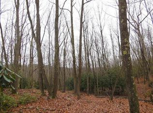 Farleigh Pl, Daniels, WV