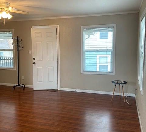 3rd image of 1336 El Camino Real #6