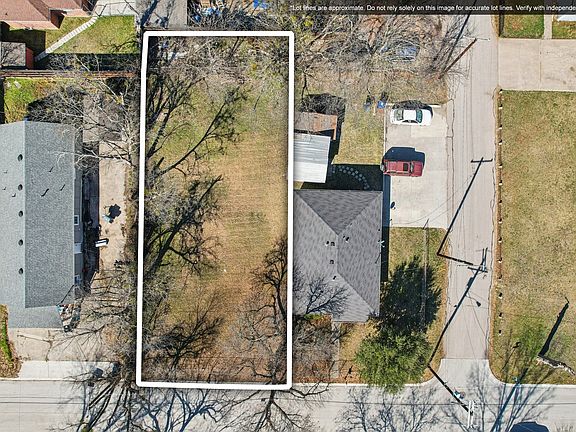 2nd image of 1309 E Anthony St