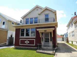30 Pendennis Pl, Buffalo, NY 14225